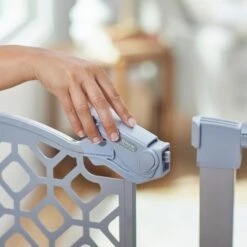 Frisco Metal Geometric Pattern Extra Tall Auto-close Dog Gate -Hot Sale Pet Supplies 299514 PT4. AC SS1800 V1627306640