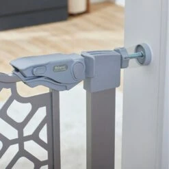 Frisco Metal Geometric Pattern Extra Tall Auto-close Dog Gate -Hot Sale Pet Supplies 299514 PT5. AC SS1800 V1627306936